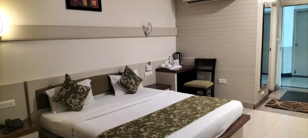 Hotel Madhurima