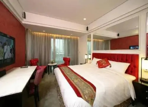Bentley Park Suites