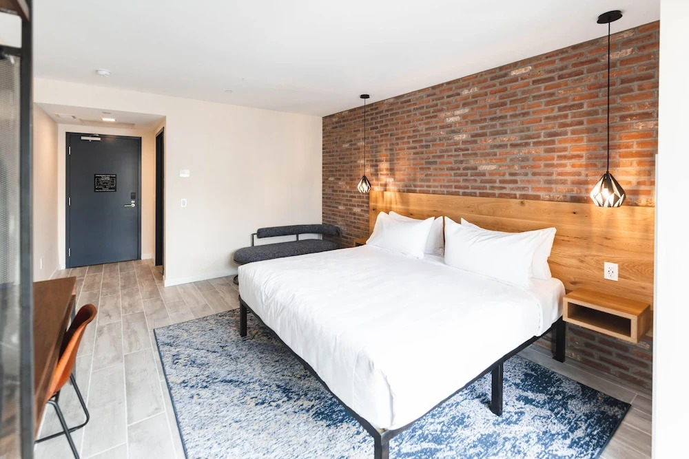 The Maj Hotel