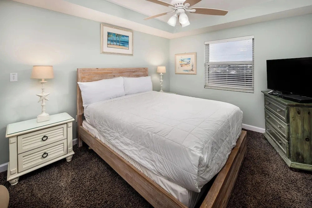 Pelican Isle 504 - Seabreeze Heights
