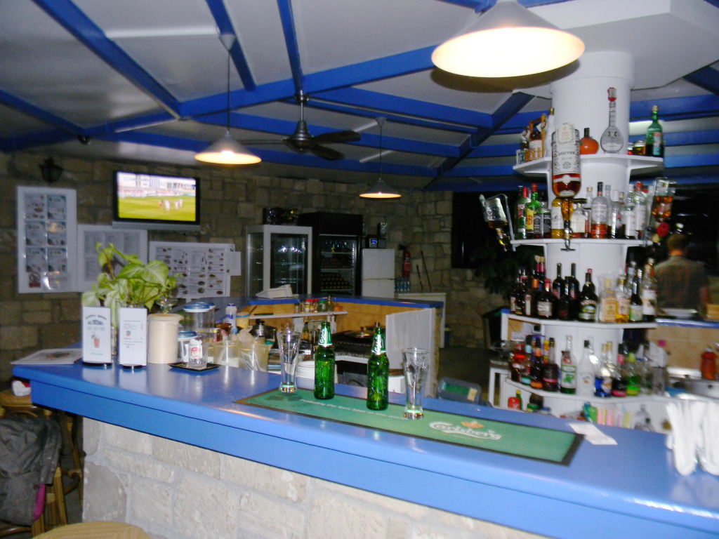Hilltop Gardens Hotel Apartments