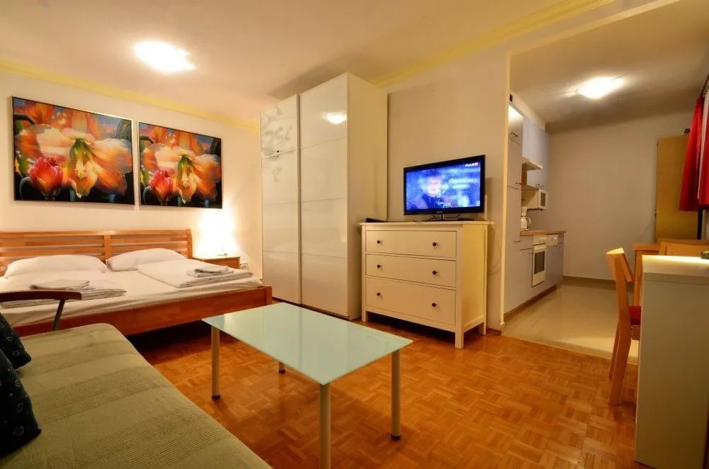 All-in Work & Study City Studio Apartment