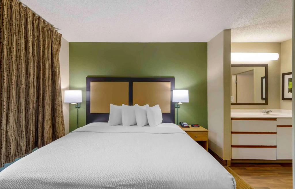 Extended Stay America Select Suites - Orlando - Southpark - Equity Row