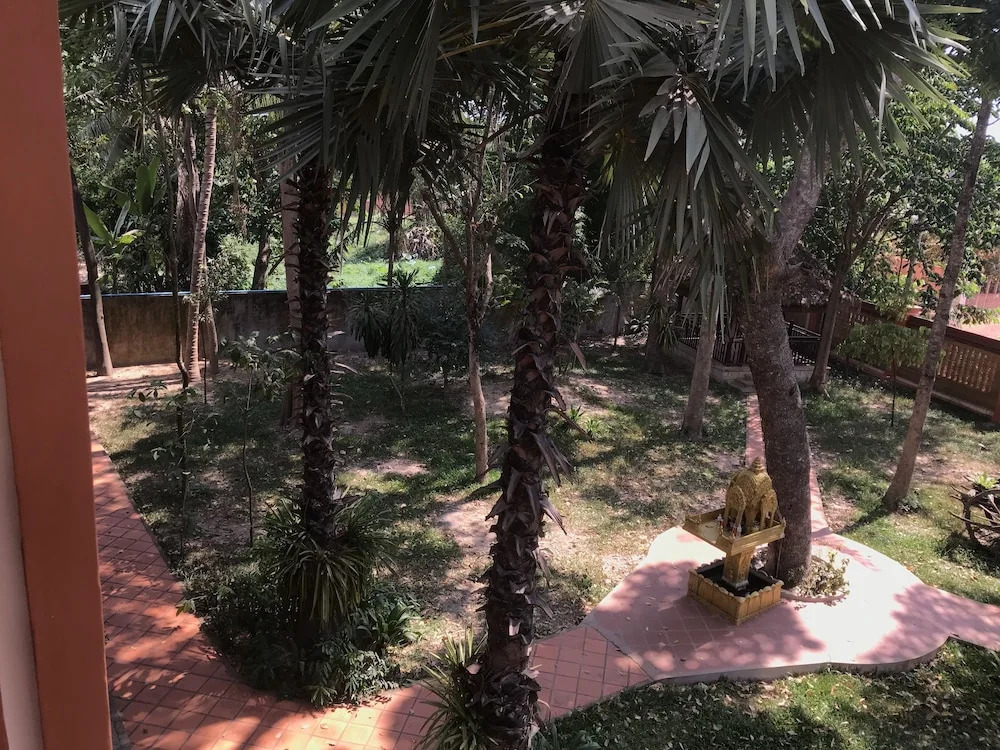 Villa Sreineang
