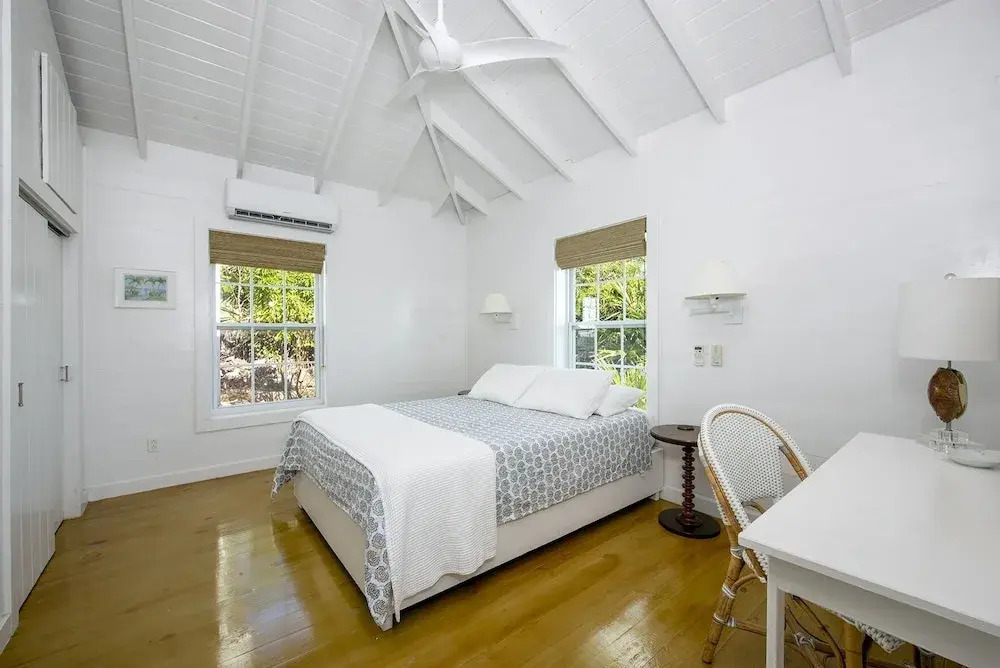 Palm Bluff 2 Bedroom Cottage
