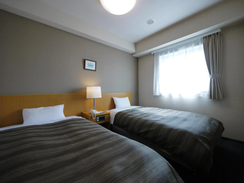 Hotel Route-Inn Sapporo Shiroishi