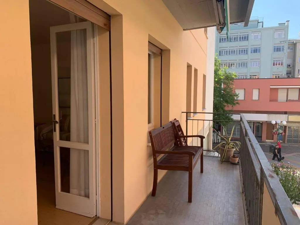 Sunny Home, appartamento in centro e vicino alla spiaggia