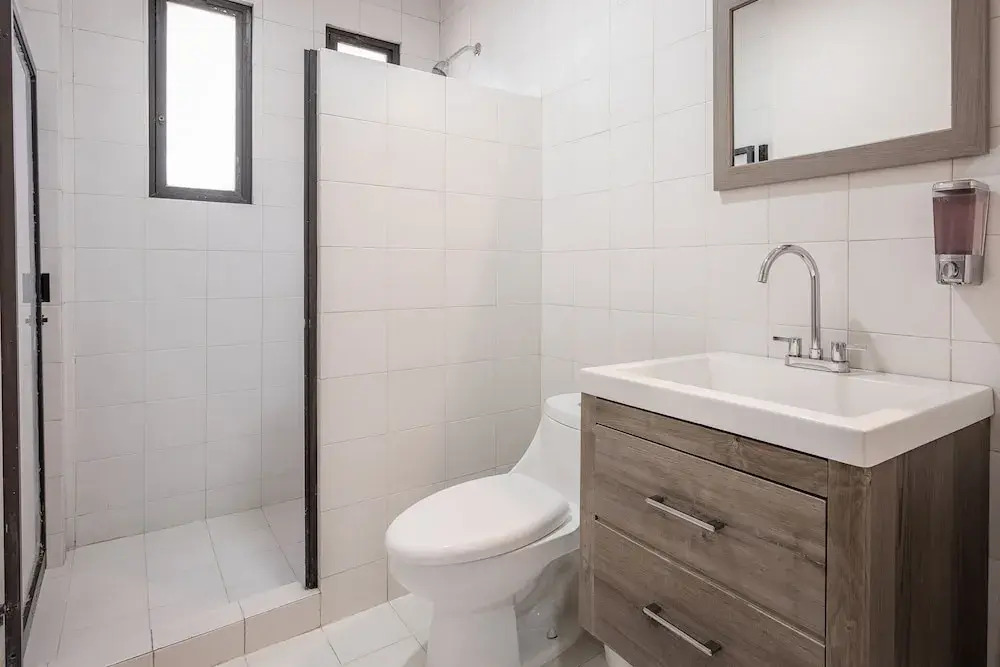 Urban Oasis in Roma - Wifi - Laundry - Sleeps 7