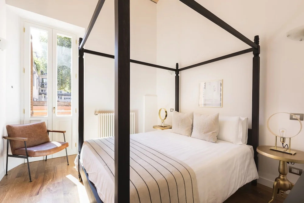Central Vaticano Suites by Sonder