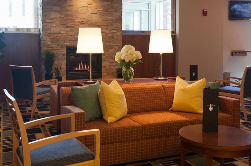 Doubletree Hotel Lowell
