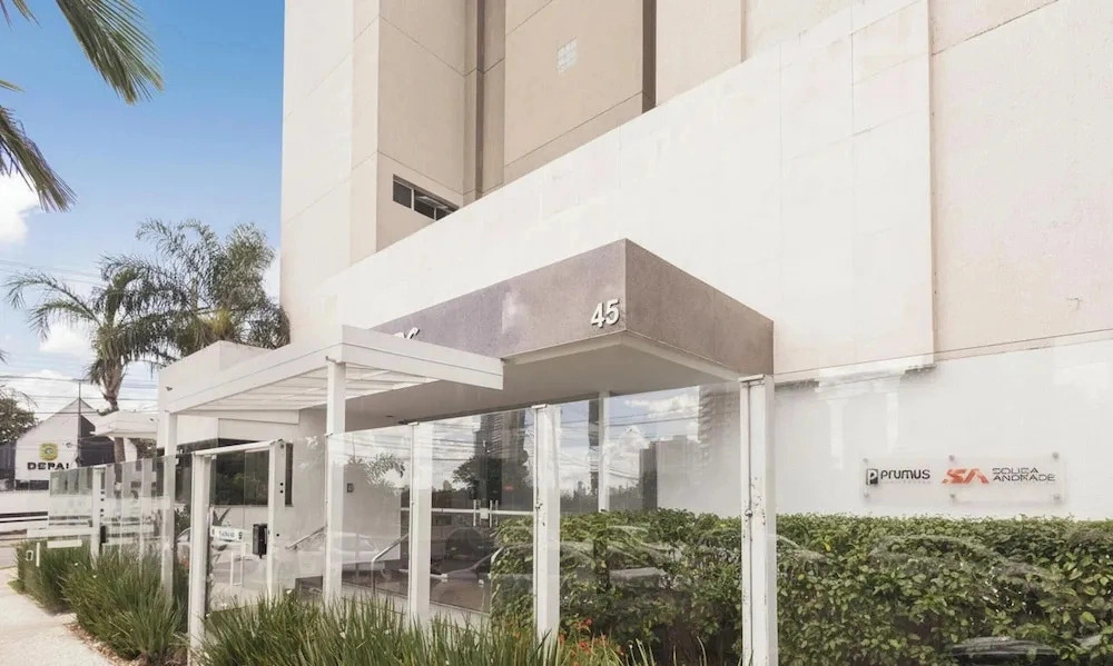 Condominium W/pool in a Prime Location in Jardim Goias - Wsls