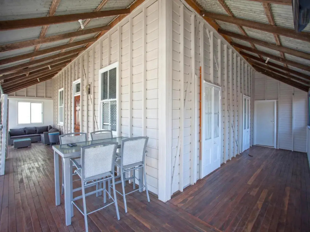 CBD Holiday Home