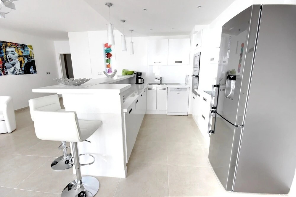 Apartment With 2 Bedrooms in Cannes, With Wonderful City View, Furnish