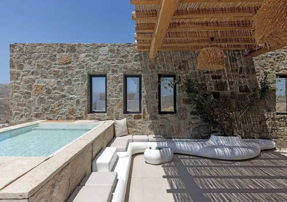 WhiteArt Suites