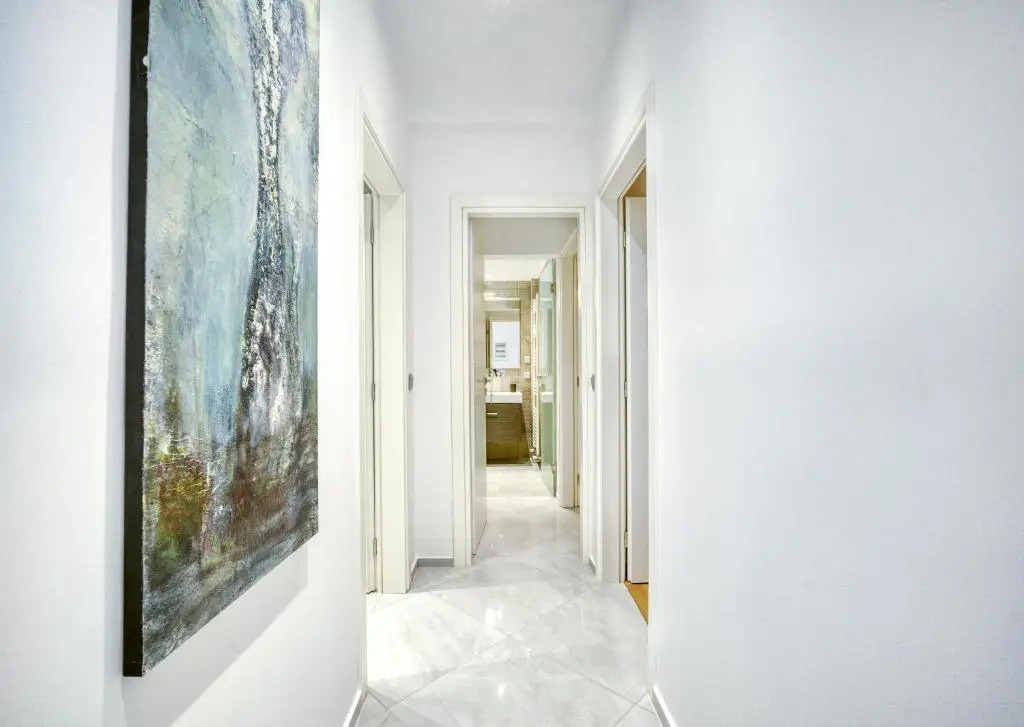 Stunning Central 170m2 3 Bedroom 3 Bathroom, Sleeps 10 Guests