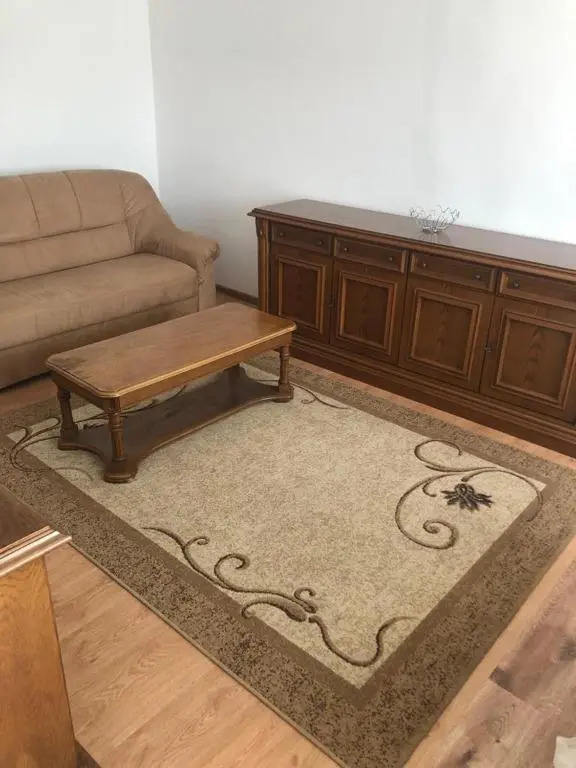 Apartament Cotu Mic