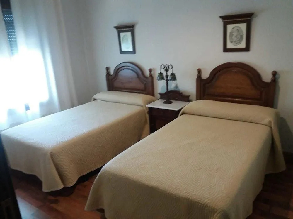 Casa Rural Los Mentideros