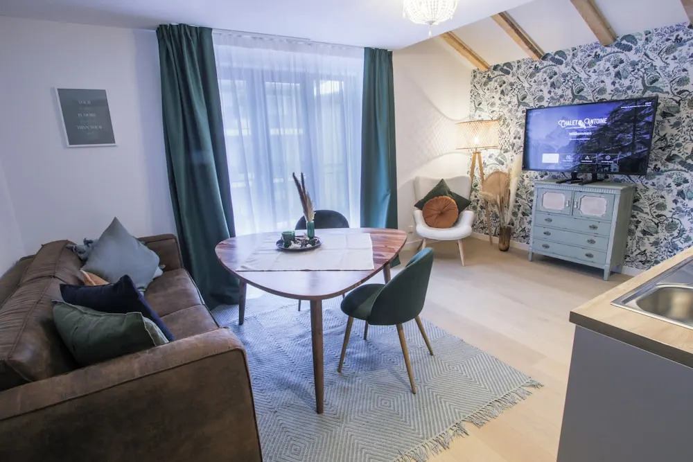 Chalet Antoine serviced Apartments by Mirabeau