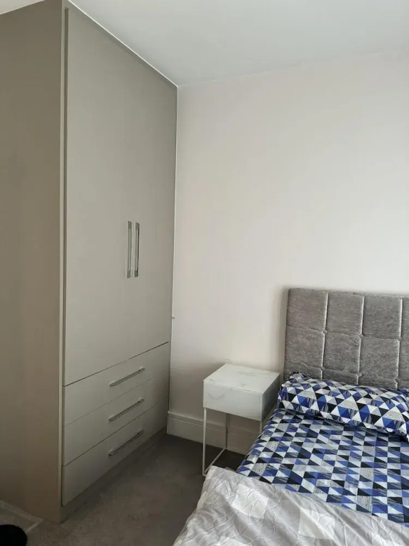 Luxurious 2 Bedroom Apartment in Reading