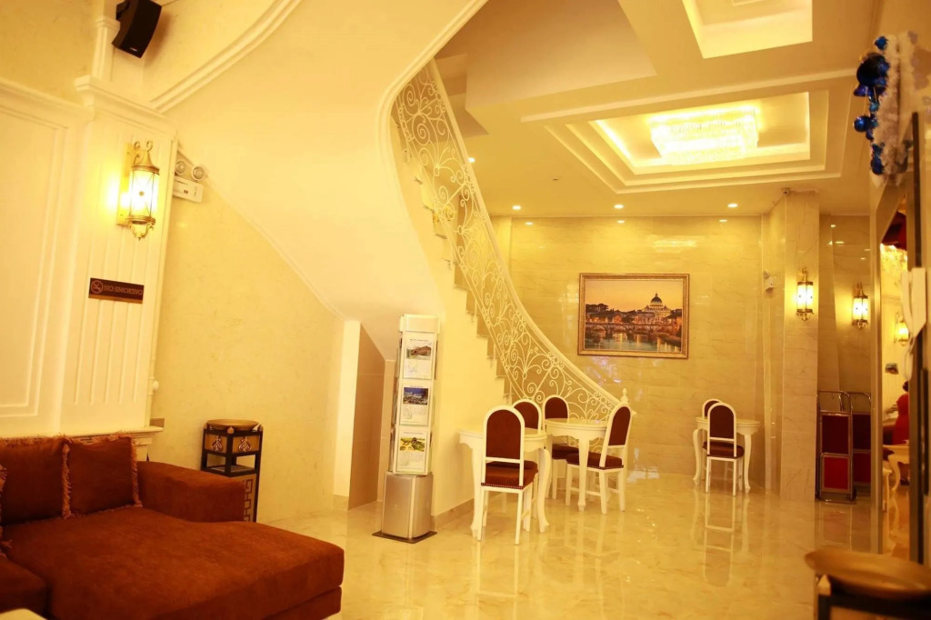 Tulip Hotel 3