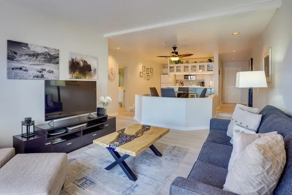 Gorgeous Catalina Island Condo With Golf Cart!