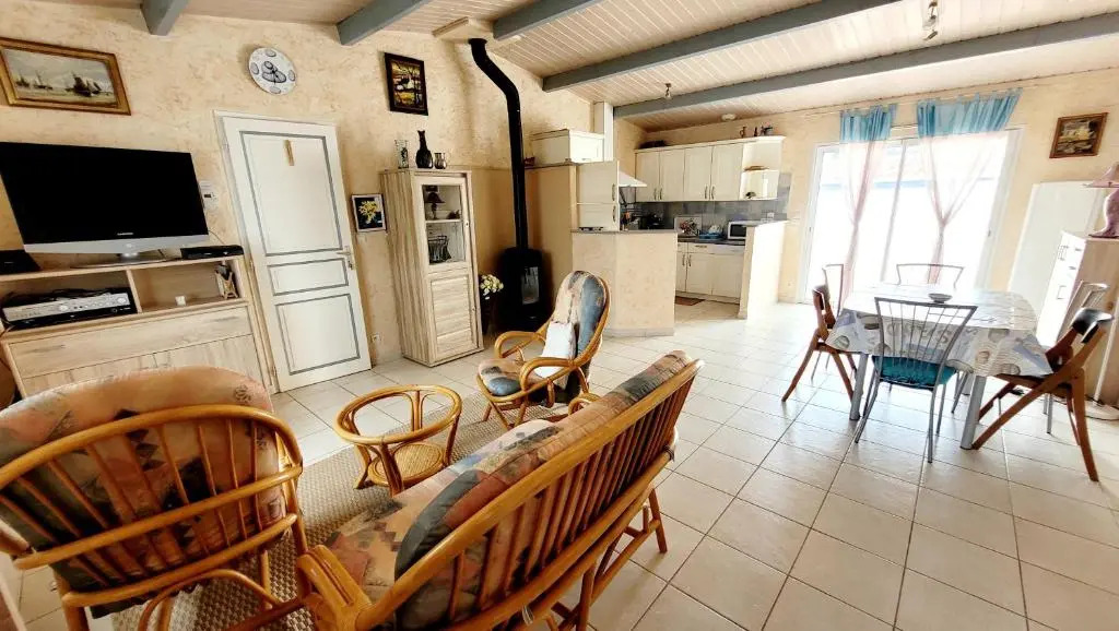 La Villa Fruchardiere Piscine Plage a 500 metres