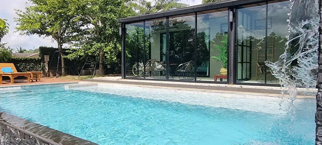 Canvas Family Home