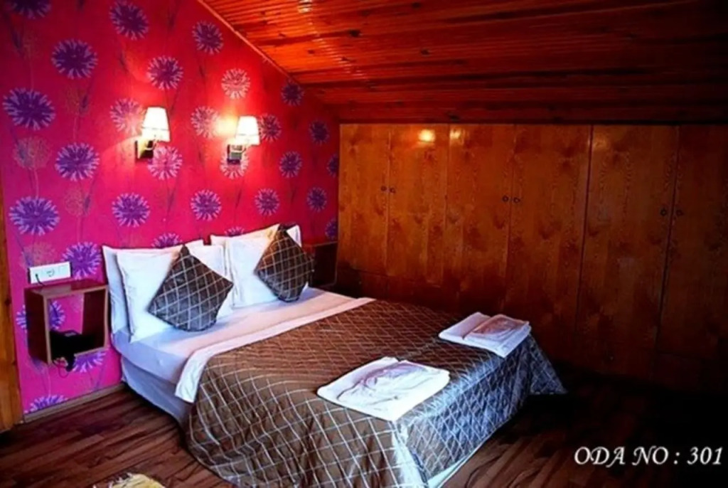 Treetops Park Hotel