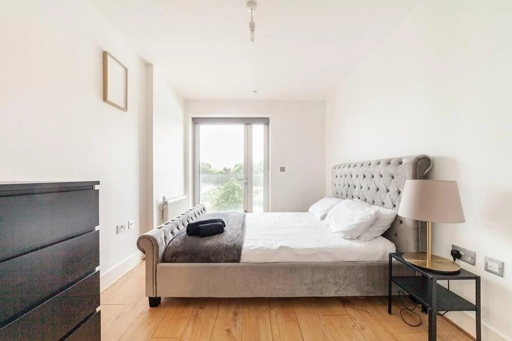Immaculate 1-bed Apartment in London - Mydas Place