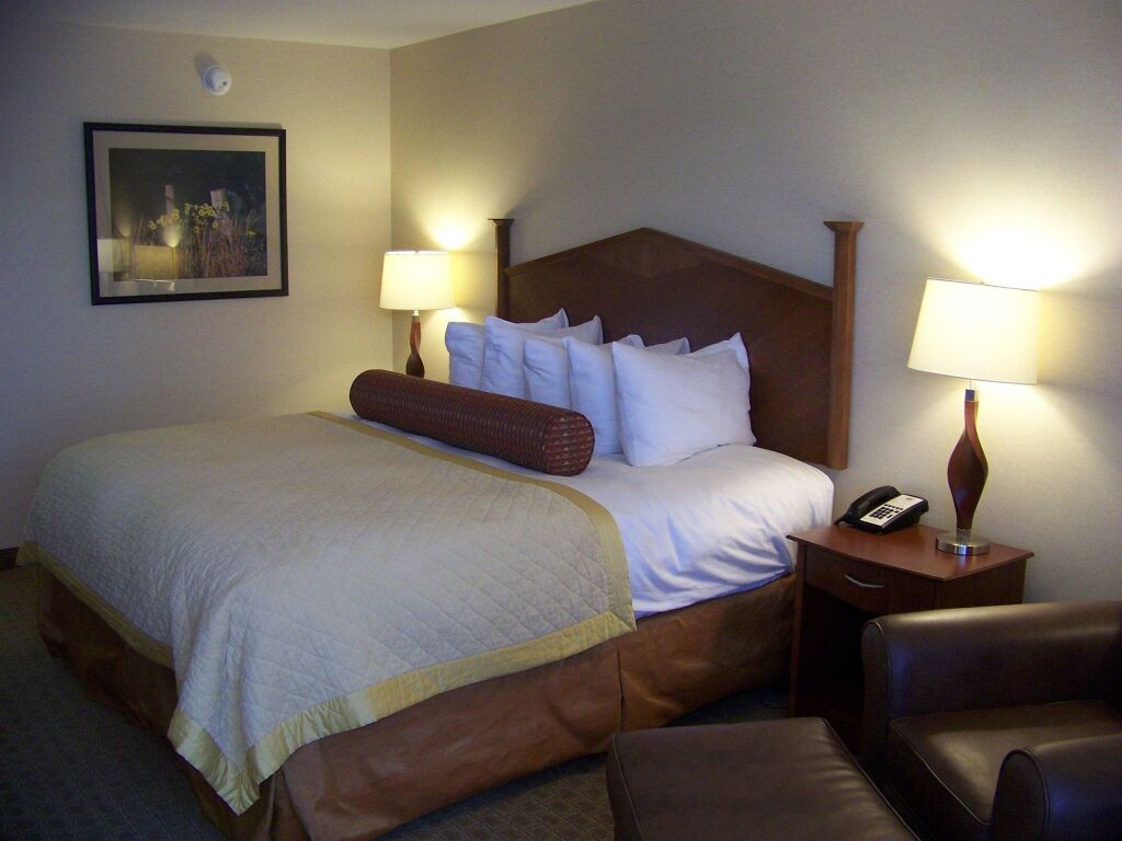 Norfolk Country Inn and Suites