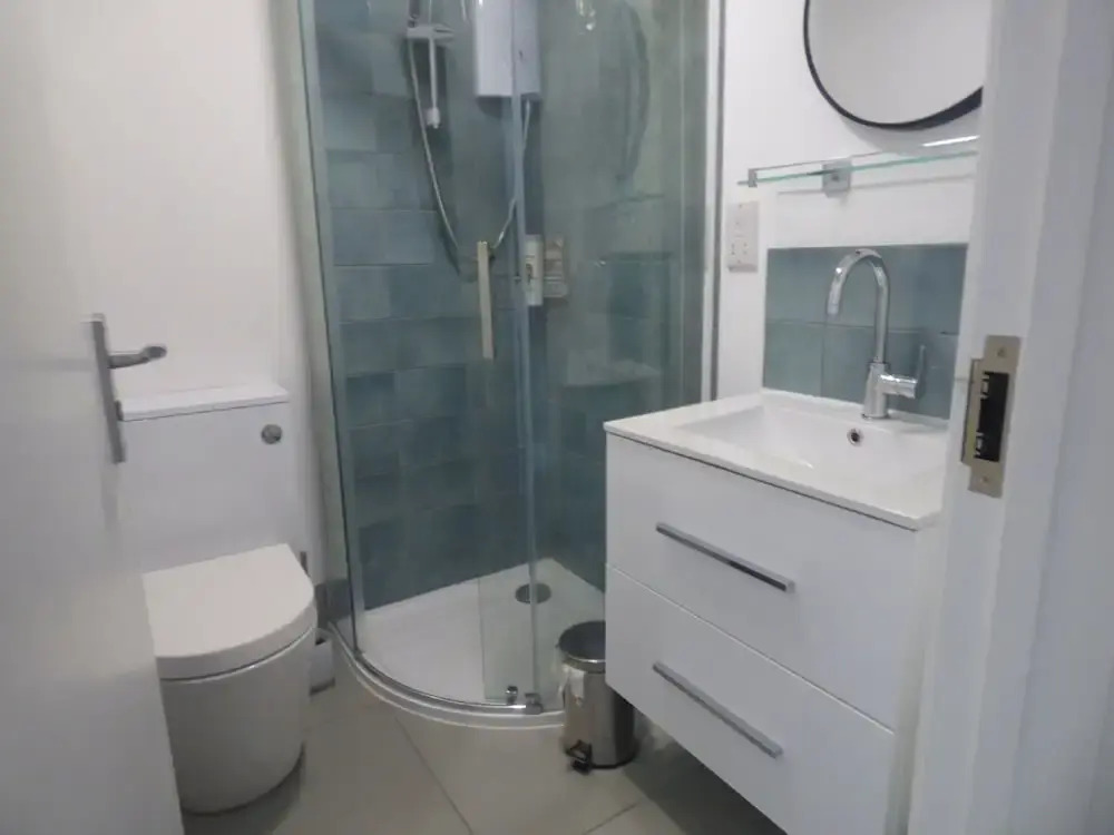 Gower - 2 Beds - Parking - EV Charger - Wifi