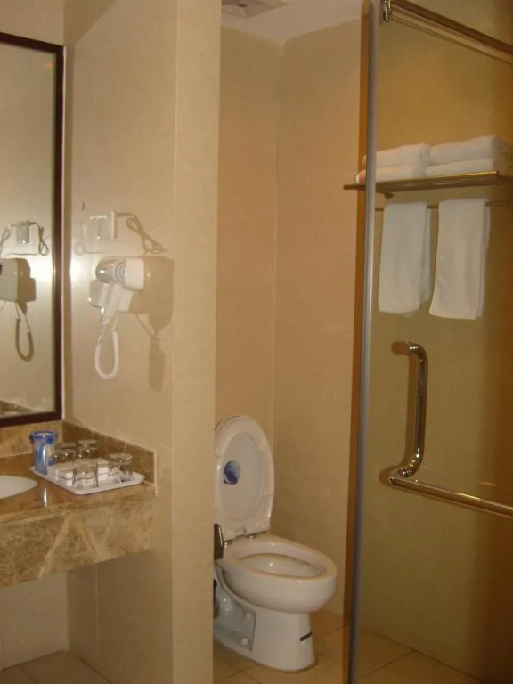 Tianjin Binhai Golden Sunshine Aparthotel