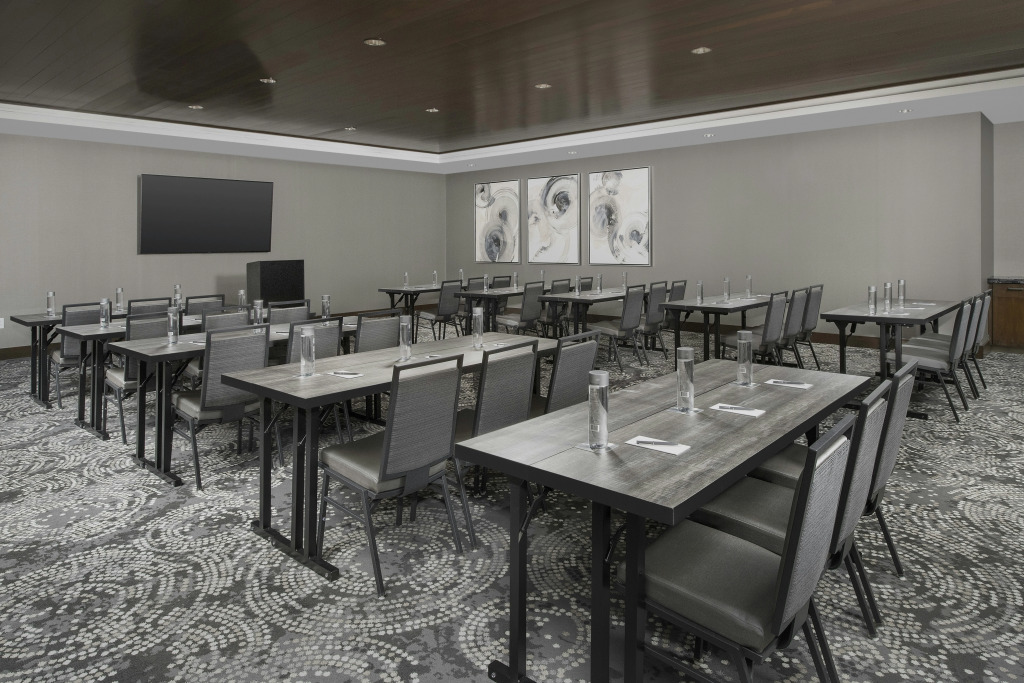 Embassy Suites By Hilton Knoxville Downtown