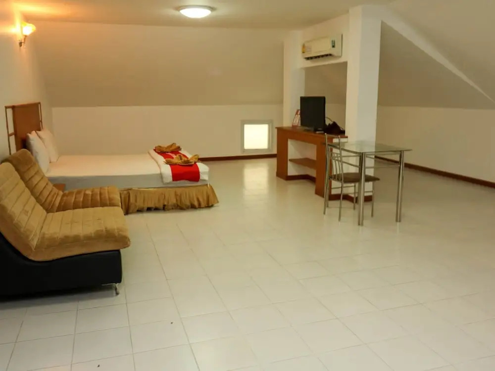 NIDA Rooms Mak Khaeng 999 Sai