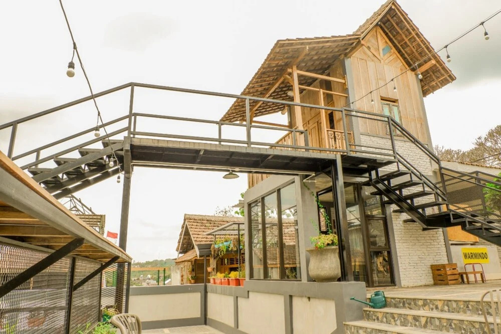 Amina Hill View Malang