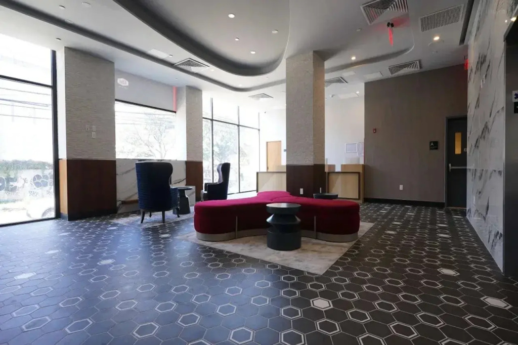 DoubleTree by Hilton Long Island City, NY