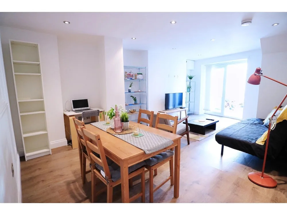 Cosy and Quiet 1BR Flat in Trendy East London
