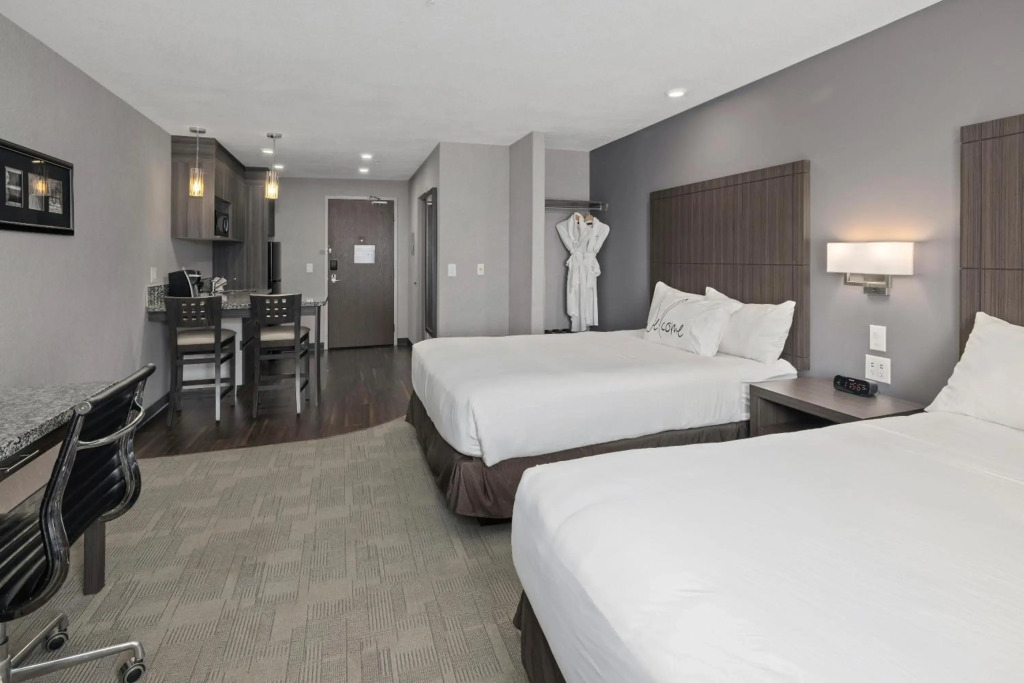 Home Inn & Suites Saskatoon South