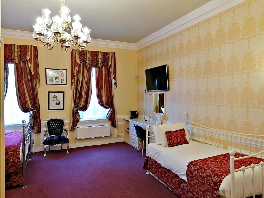 The Gordon House Hotel