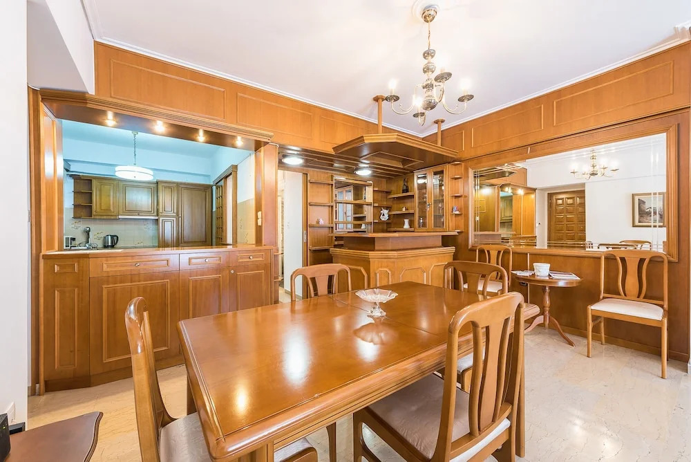 Vintage Acropolis Apartment