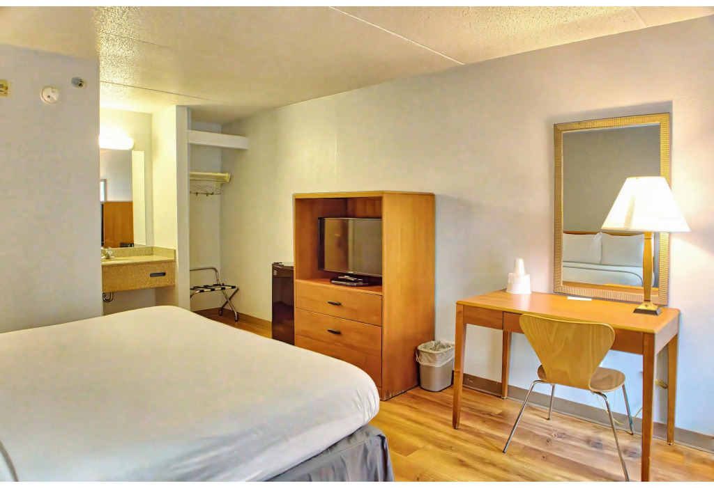 Motel 6 Buffalo NY Airport Williamsville