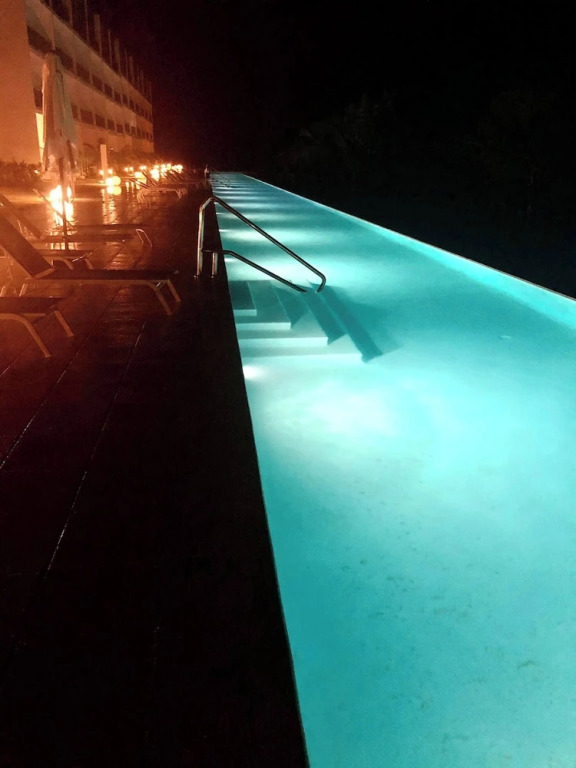 2 Bedroom swim-up Cana Rock