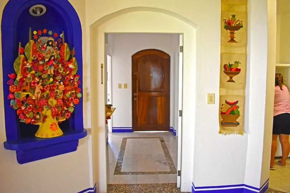 Aca Suites Ixtapa