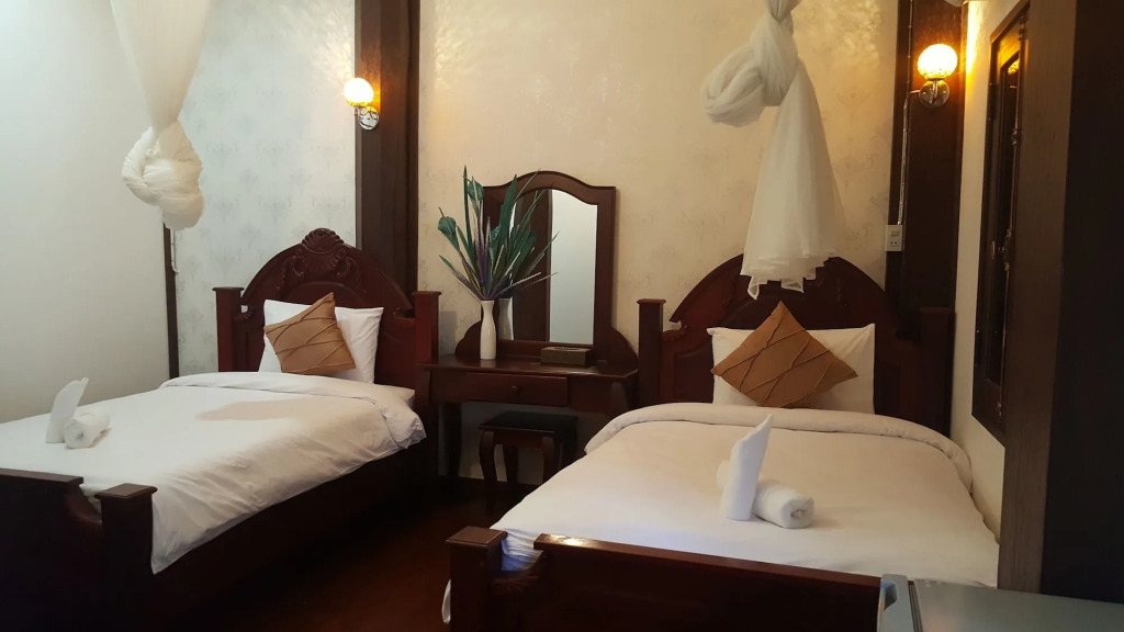 Ananta Hotel