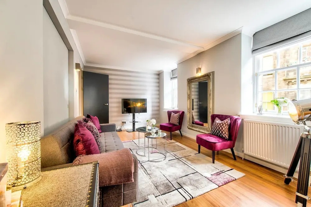 Grassmarket 3 Bedroom Apt Perfect Location