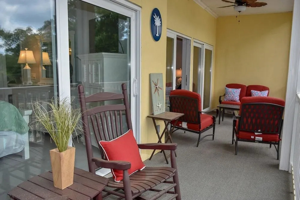 Ocean Keyes Condominium 2634 - 3 Br Condo