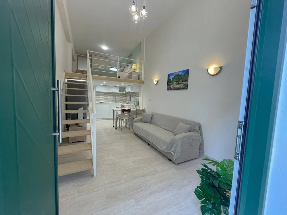 Pistachio Suite - Town Centre
