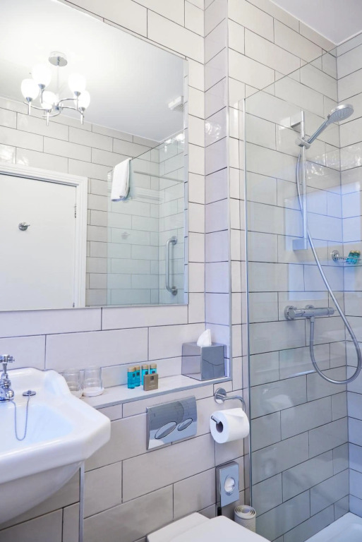 Hotel Isaacs Cork City