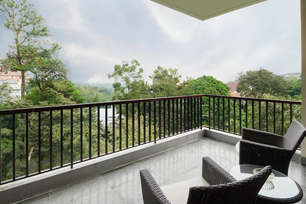Jasmine Villa 3 bedroom with a private pool