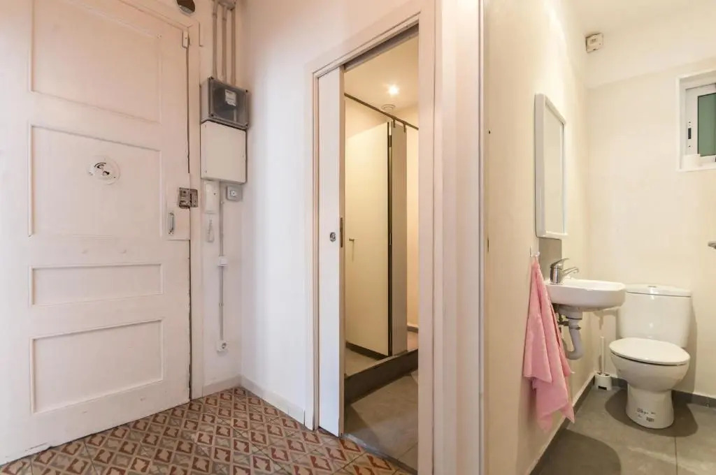 Comfortable Cozy Apartment for Groups in Gracia